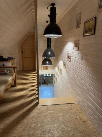 dom wolnostojący, 3 pokoje Jelenia Góra, ul. Karkonoska. Zdjęcie 9