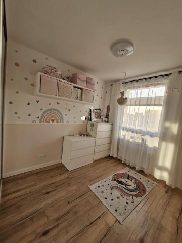 Mieszkanie 3-pokojowe Zamienie. Zdjęcie 7