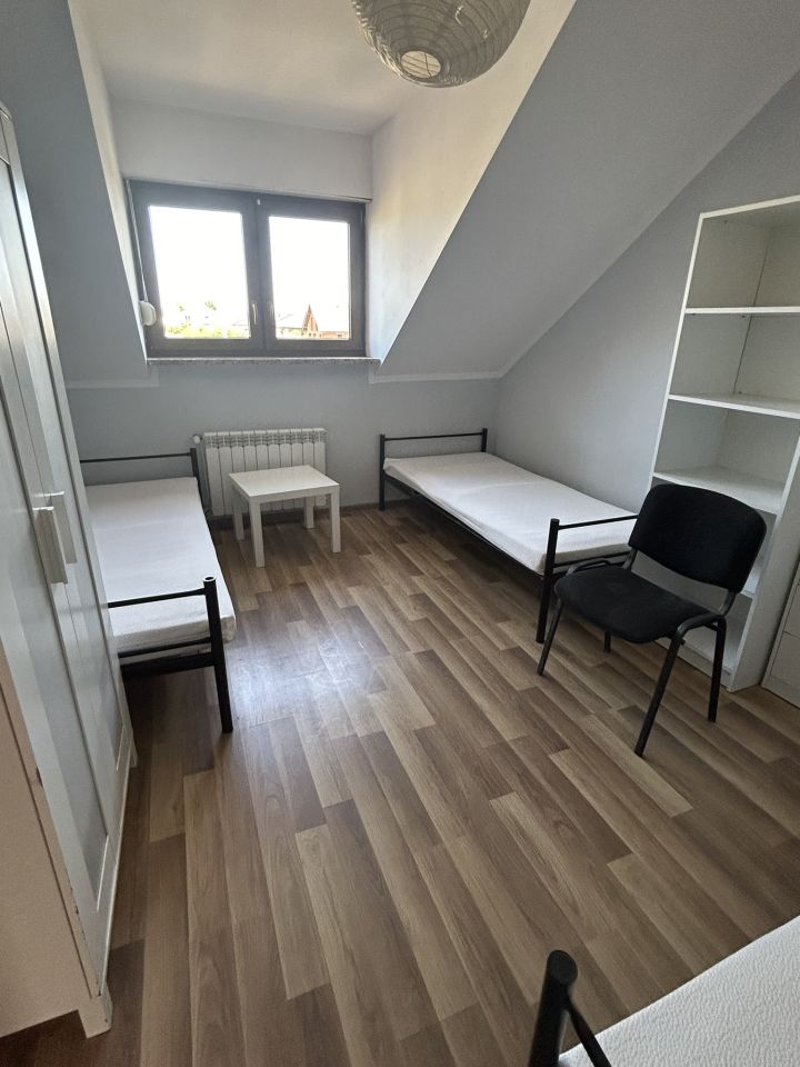 dom szeregowy, 6 pokoi Kruszewnia, os. Osiedle Izabelin. Zdjęcie 2