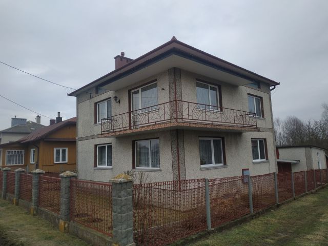 dom wolnostojący Dębów. Zdjęcie 1