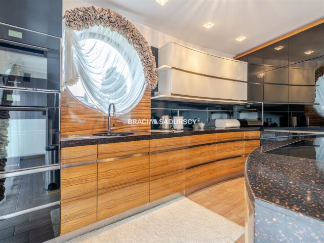 dom wolnostojący, 5 pokoi Myślenice Zarabie, ul. Bukowa. Zdjęcie 24