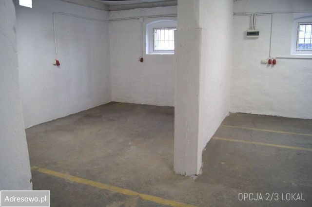 Lokal Oleśnica, ul. Fabryczna. Zdjęcie 1