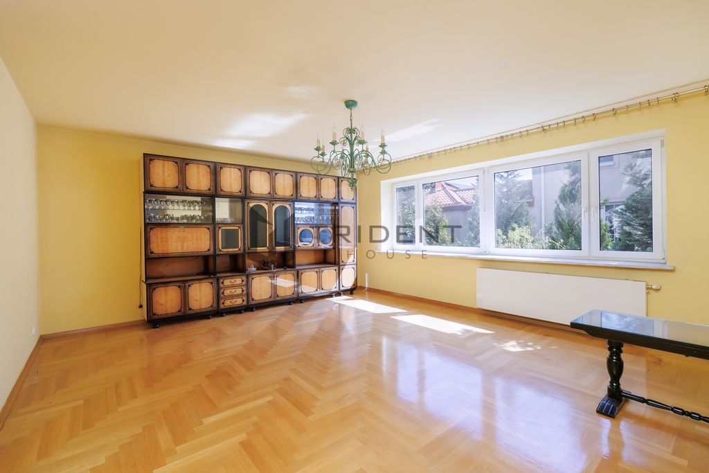 dom wolnostojący, 10 pokoi Marki. Zdjęcie 5