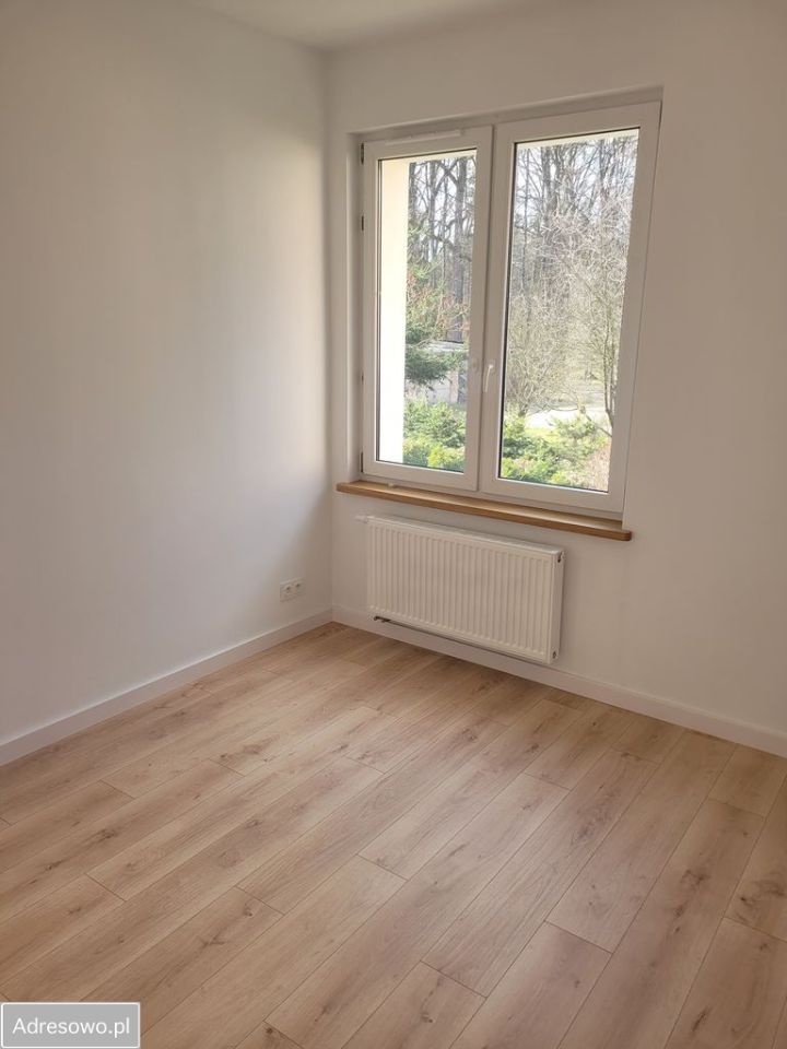 Mieszkanie 3-pokojowe Jelenia Góra Cieplice Śląskie-Zdrój, ul. Bohaterów Września 1939 r.. Zdjęcie 3