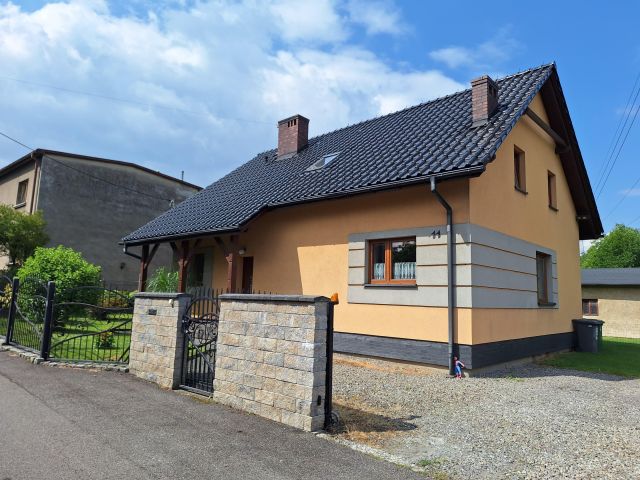 dom wolnostojący, 5 pokoi Czechowice-Dziedzice Renardowice, ul. Górna. Zdjęcie 1