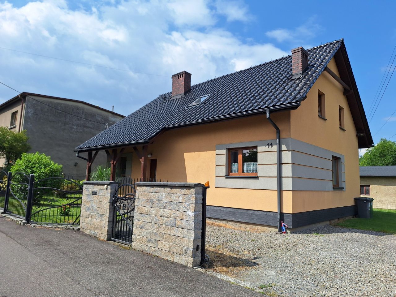 dom wolnostojący, 5 pokoi Czechowice-Dziedzice Renardowice, ul. Górna