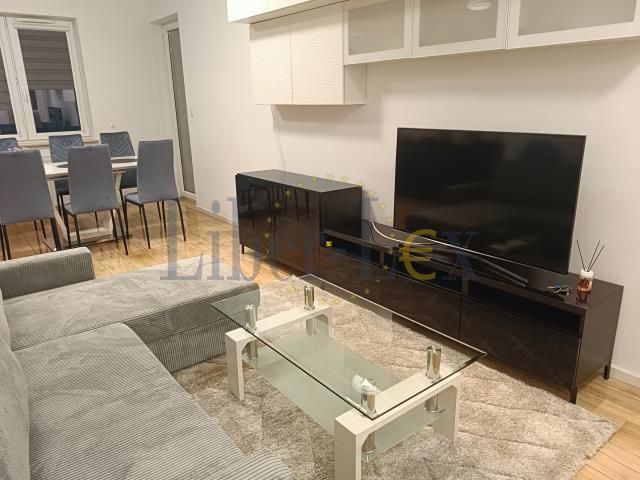 Mieszkanie 3-pokojowe Warszawa Mokotów, ul. Wolfganga Amadeusza Mozarta. Zdjęcie 1