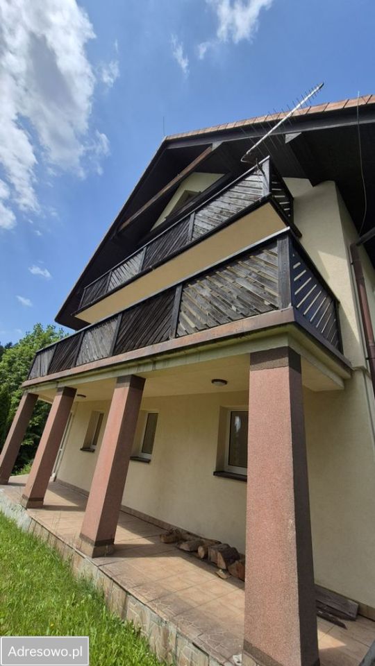 dom wolnostojący, 6 pokoi Brenna Leśnica. Zdjęcie 4