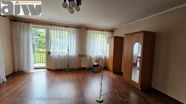 dom wolnostojący, 3 pokoje Laski. Zdjęcie 3