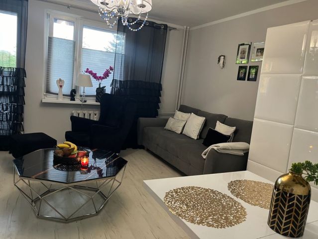 Mieszkanie 3-pokojowe Białogard. Zdjęcie 1