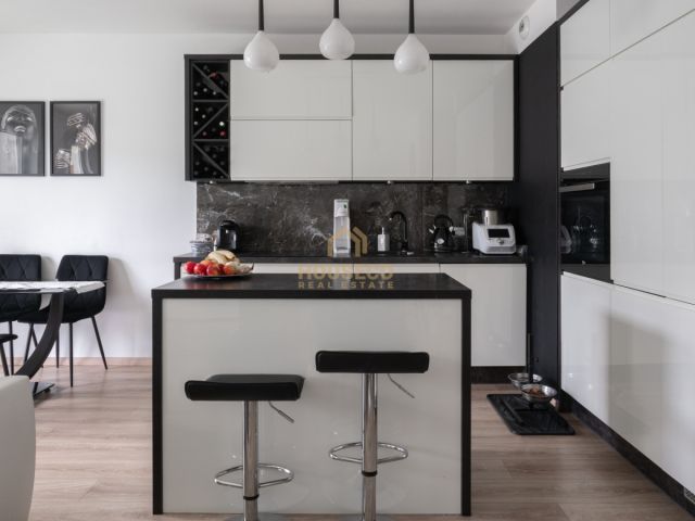 Mieszkanie 3-pokojowe Reda, ul. Morska. Zdjęcie 1