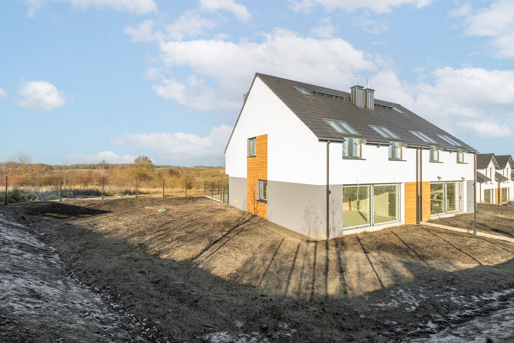 bliźniak, 6 pokoi Siadło Dolne. Zdjęcie 5