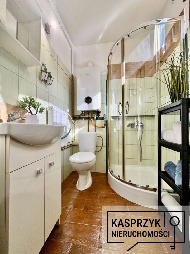 dom wolnostojący, 2 pokoje Folusz. Zdjęcie 9