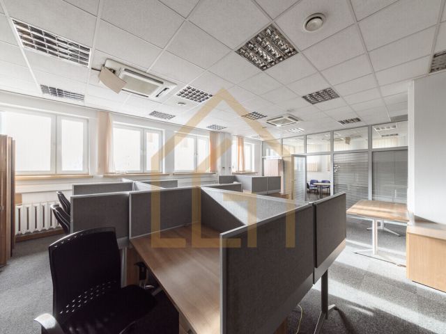 Biuro Warszawa Targówek, ul. ks. Piotra Skargi. Zdjęcie 1