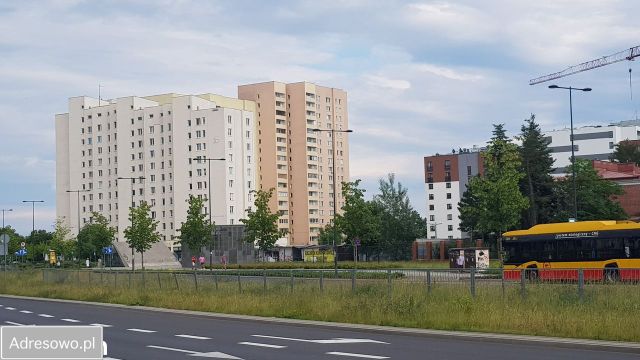 Mieszkanie 3-pokojowe Warszawa Bródno, ul. Ludwika Kondratowicza. Zdjęcie 1