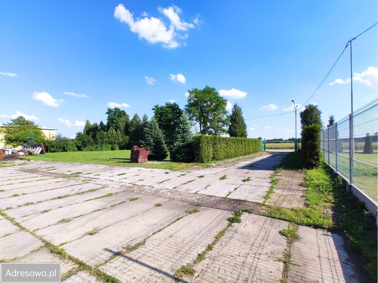 Hala/magazyn Pustków. Zdjęcie 3