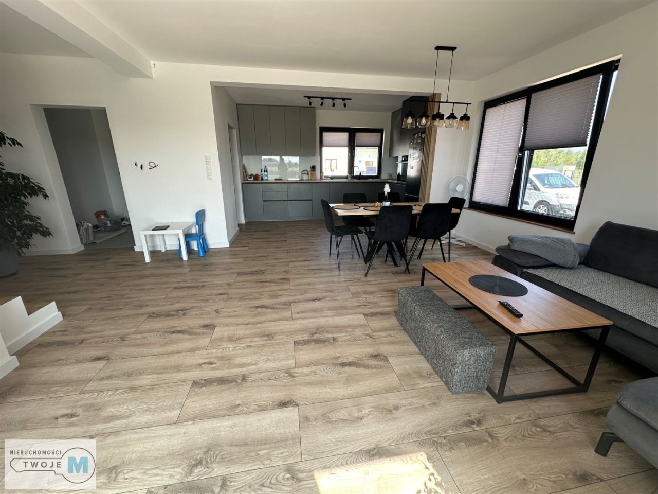 dom wolnostojący, 5 pokoi Brynica. Zdjęcie 4