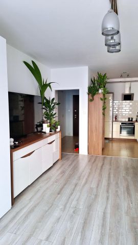 Mieszkanie 2-pokojowe Warszawa Wilanów, ul. Adama Branickiego. Zdjęcie 1