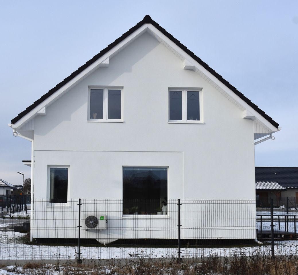 dom wolnostojący, 5 pokoi Żarowo