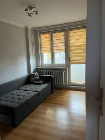 Mieszkanie 3-pokojowe Białogard, ul. Piastów. Zdjęcie 1