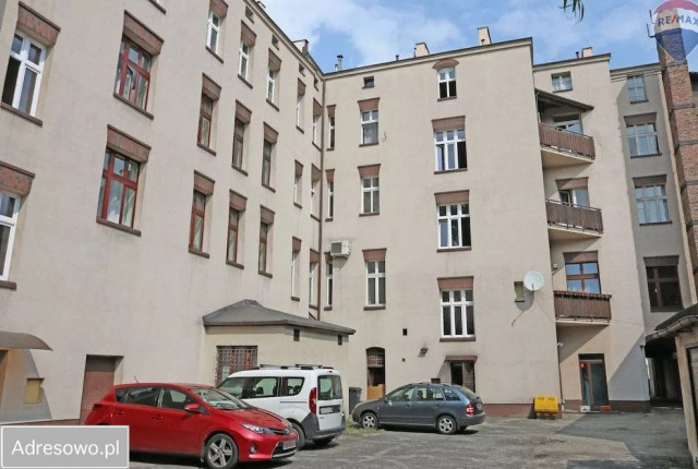 Mieszkanie 9-pokojowe Katowice Śródmieście, ul. Warszawska. Zdjęcie 1
