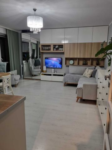 Mieszkanie 3-pokojowe Pruszków Centrum, al. Wojska Polskiego. Zdjęcie 1