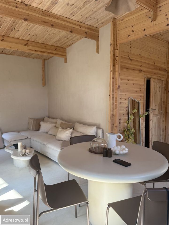 dom wolnostojący, 3 pokoje Lisiny. Zdjęcie 1