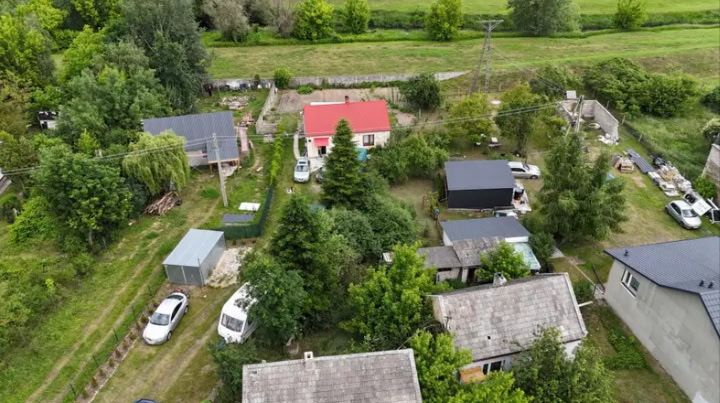 dom wolnostojący, 2 pokoje Piaski Brzóstowskie. Zdjęcie 8