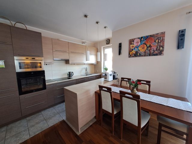 Mieszkanie 3-pokojowe Pruszcz Gdański, ul. Henryka Sienkiewicza. Zdjęcie 1