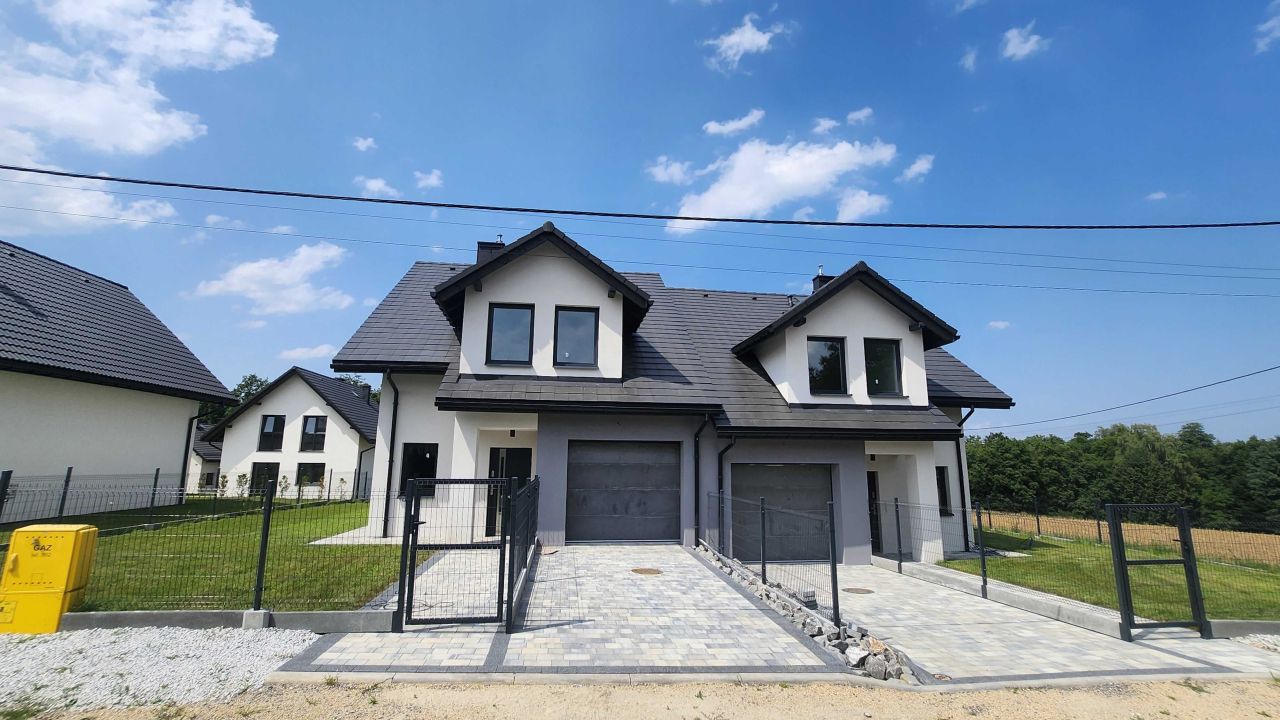 bliźniak Czechowice-Dziedzice, ul. Smocza