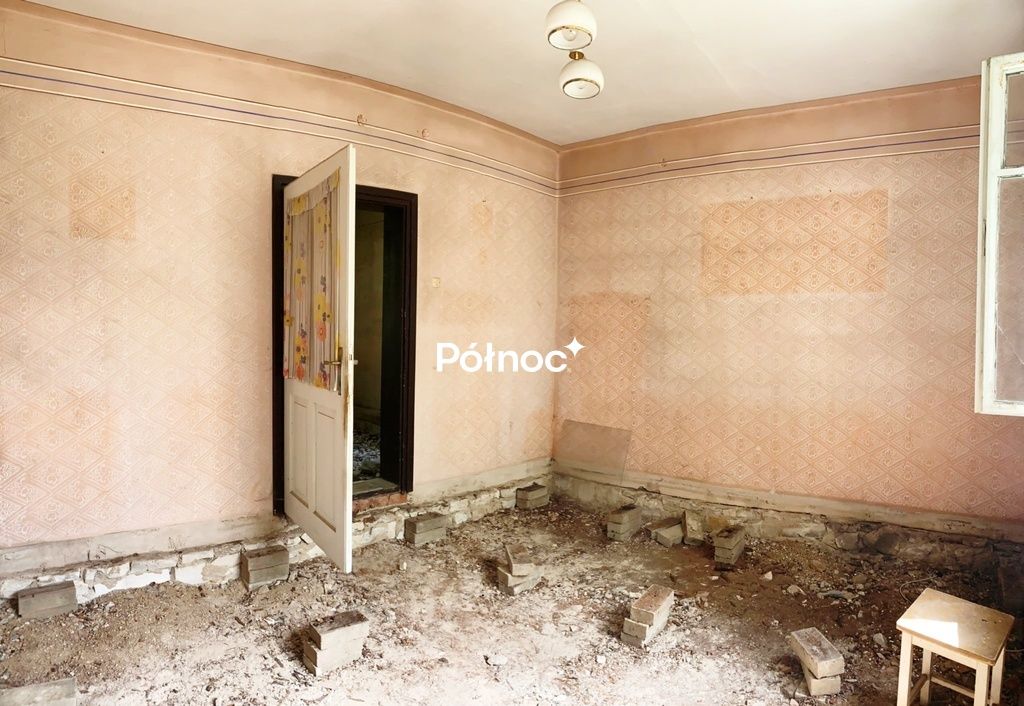 dom wolnostojący, 2 pokoje Podlesice. Zdjęcie 5