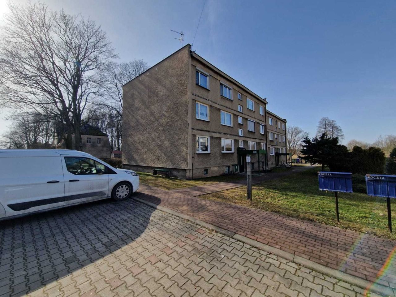 Mieszkanie 3-pokojowe Panoszów. Zdjęcie 1