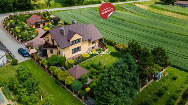 dom wolnostojący, 4 pokoje Grzegorzowice Wielkie. Zdjęcie 1