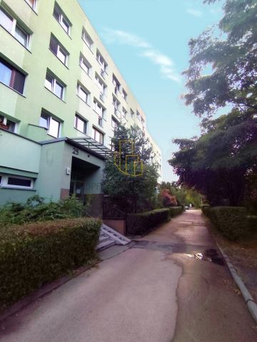 Mieszkanie 2-pokojowe Wrocław Kuźniki, ul. Sarbinowska. Zdjęcie 2