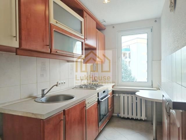 Mieszkanie 3-pokojowe Bytom, ul. ks. Prymasa Augusta Hlonda. Zdjęcie 4