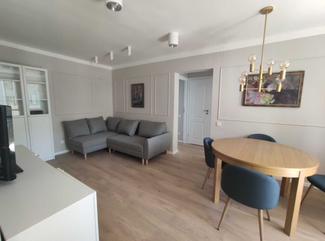 Mieszkanie 3-pokojowe Warszawa Powiśle. Zdjęcie 1