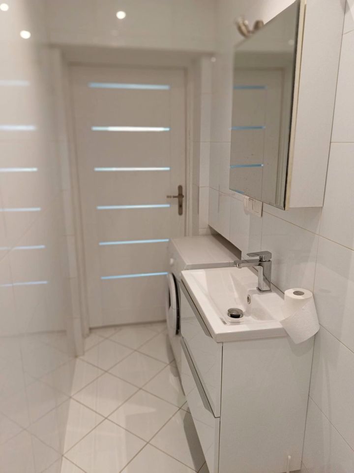 Mieszkanie 2-pokojowe Racibórz Nowe Zagrody, ul. Marii Skłodowskiej-Curie. Zdjęcie 4