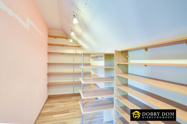 bliźniak, 5 pokoi Jurowce. Zdjęcie 13