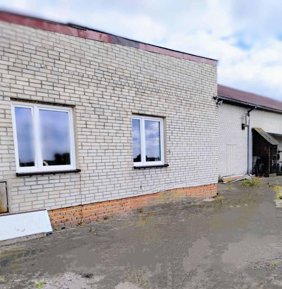 Hala/magazyn Wola Kałkowa. Zdjęcie 2