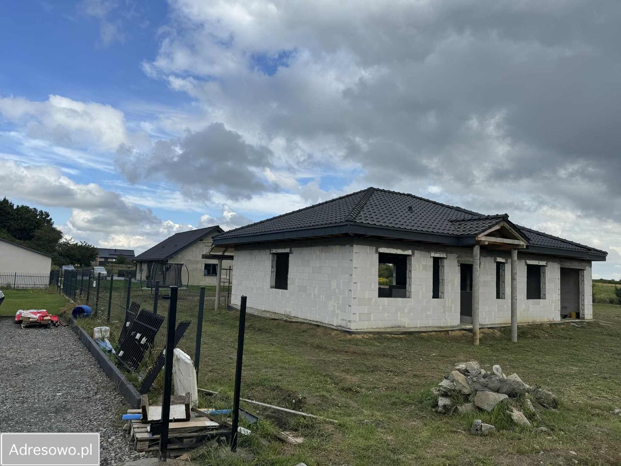 dom wolnostojący, 4 pokoje Lubin, ul. Księginicka