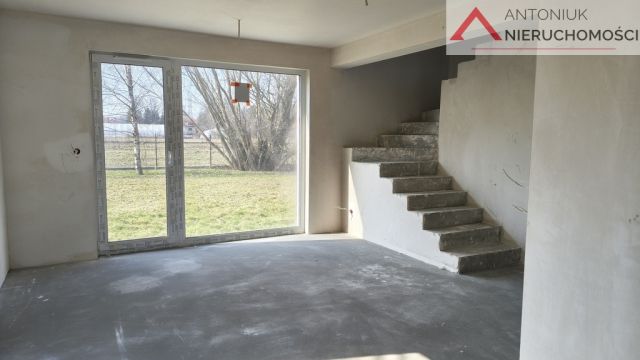 bliźniak, 5 pokoi Warszawa, ul. Obrębowa. Zdjęcie 5