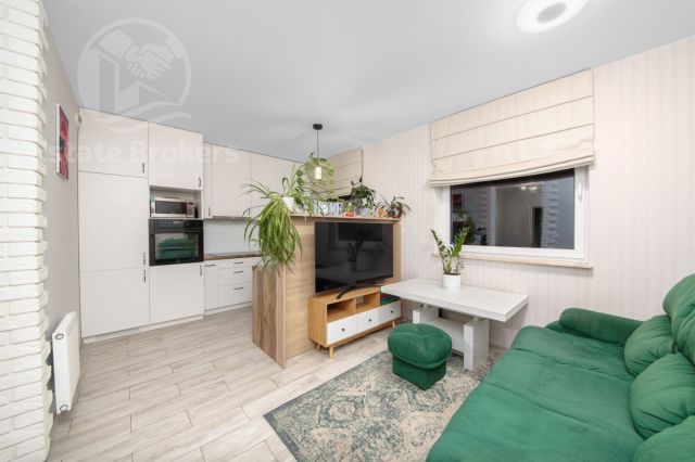 Mieszkanie 4-pokojowe Wrocław Stabłowice, ul. Lubomierska. Zdjęcie 2