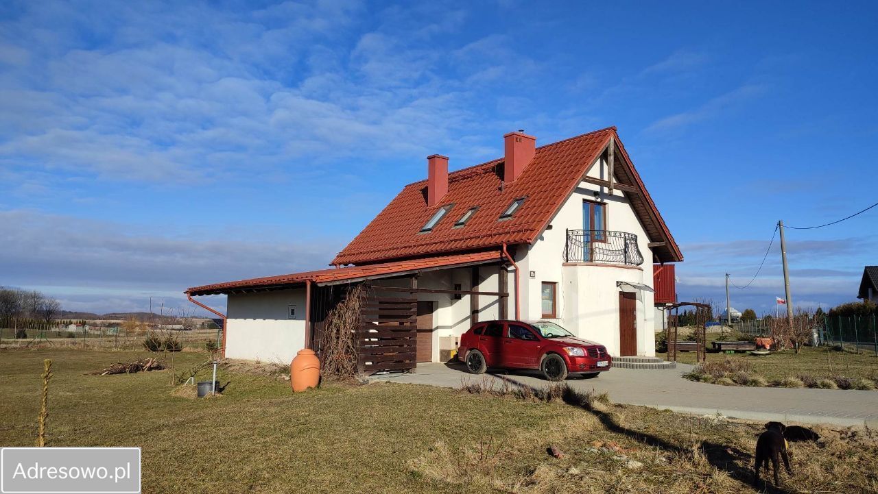 dom wolnostojący, 4 pokoje Ogrodniki. Zdjęcie 1