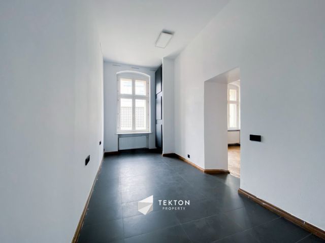 Mieszkanie 3-pokojowe Poznań Stare Miasto, ul. Franciszka Ratajczaka. Zdjęcie 13