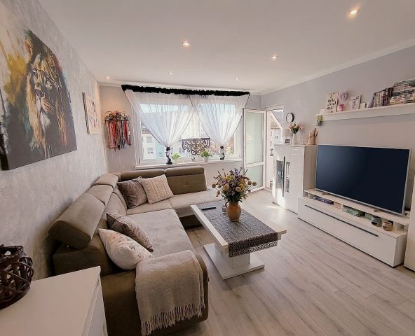 Mieszkanie 3-pokojowe Stargard, ul. Jana Lechonia. Zdjęcie 1