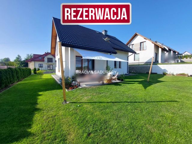 dom wolnostojący, 4 pokoje Michałowice, ul. Parkowa. Zdjęcie 1