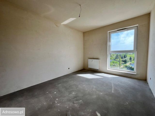 Mieszkanie 4-pokojowe Zielona Góra Centrum, ul. Zdrojowa. Zdjęcie 1