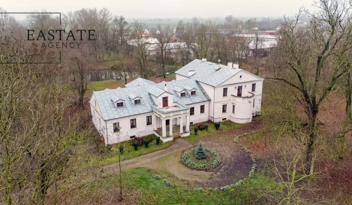 dworek, 16 pokoi Plecka Dąbrowa