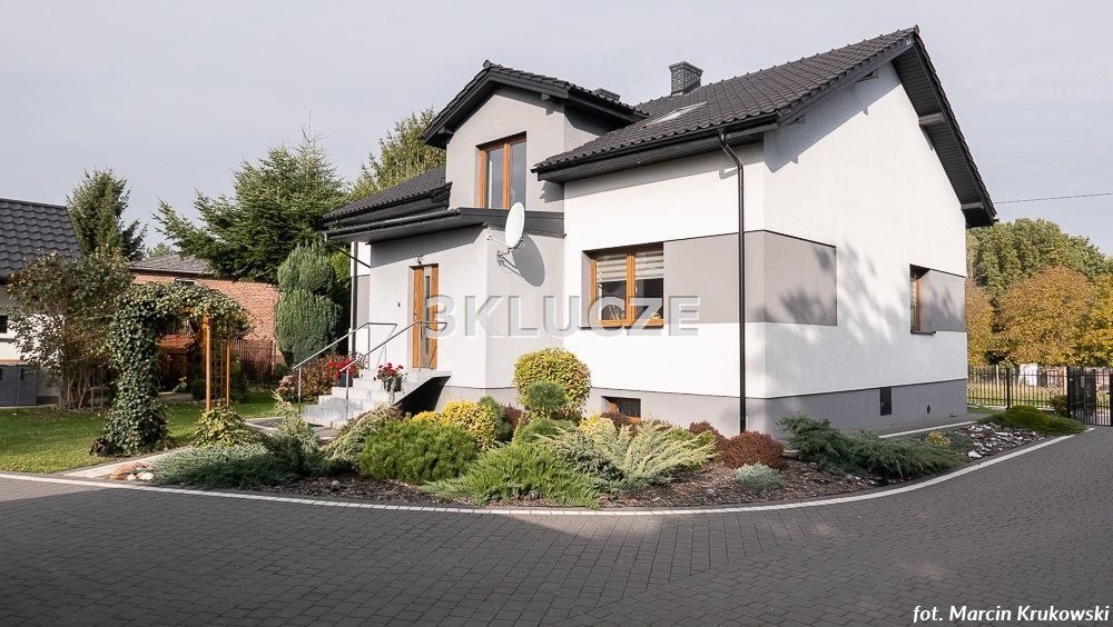 dom wolnostojący, 7 pokoi Stasin. Zdjęcie 1