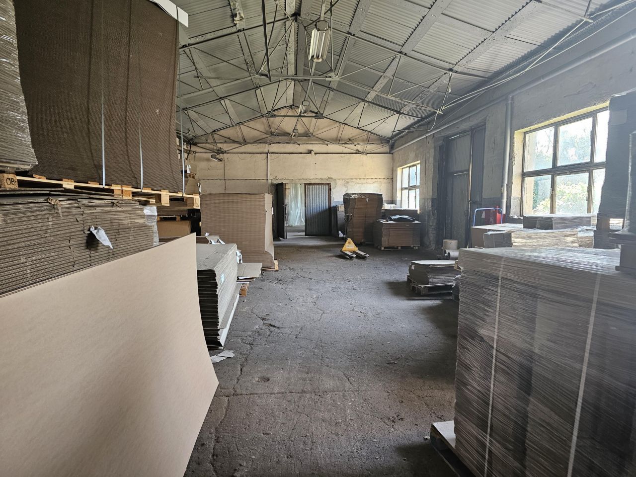 Hala/magazyn Drezdenko, ul. Aleja Piastów. Zdjęcie 6